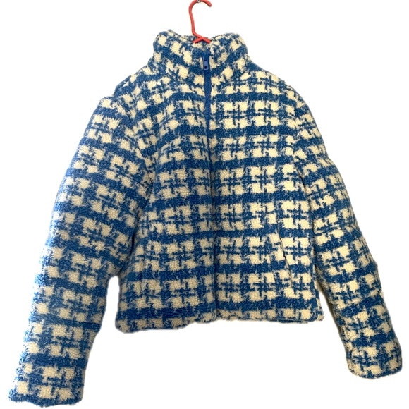 ASOS DESIGN borg puffer jacket in blue dogtooth print - Picture 3 of 6